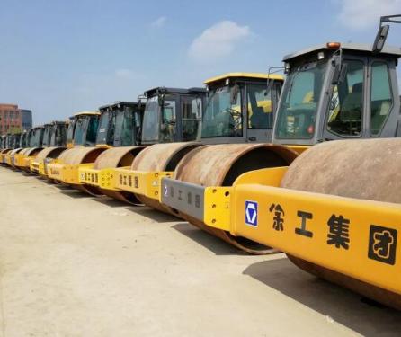 山东二手压路机选购指南 从市场行情到选机技巧全解析